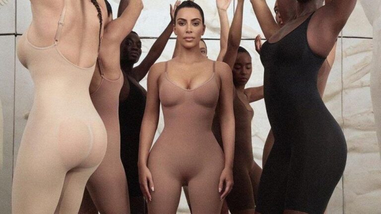 KIM KARDASHIAN ABD’Yİ MARKASIYLA TEMSİL EDECEK