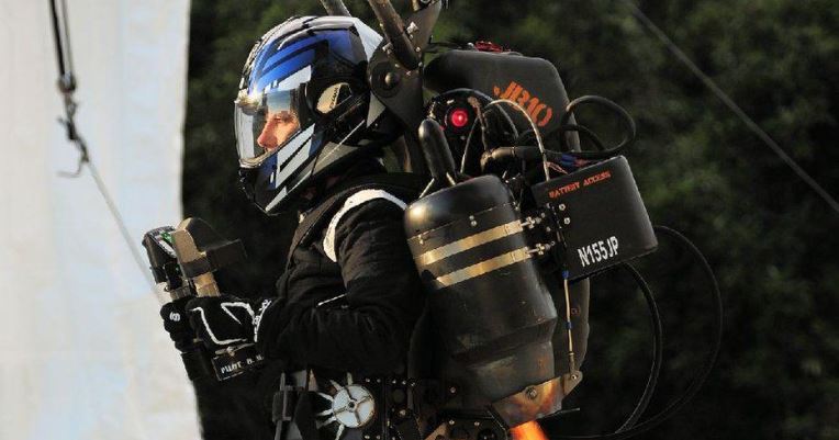 EMEKLİ PİLOT JETPACK’İ ANLATTI