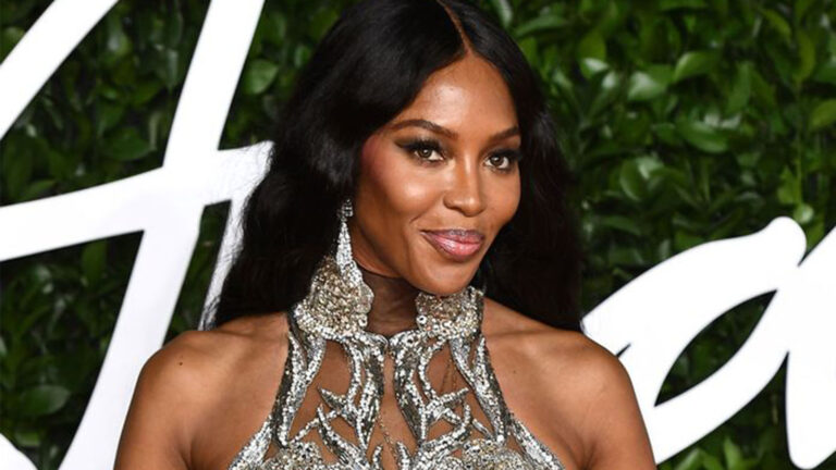 NAOMI CAMPBELL’IN SPOR TARZI