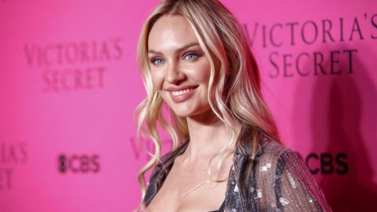 CANDICE SWANEPOEL YAKIN DOSTU İLE ÇEKİMDE