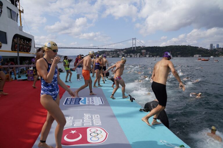 İSTANBUL BOĞAZI’NDA REKOR KIRILDI