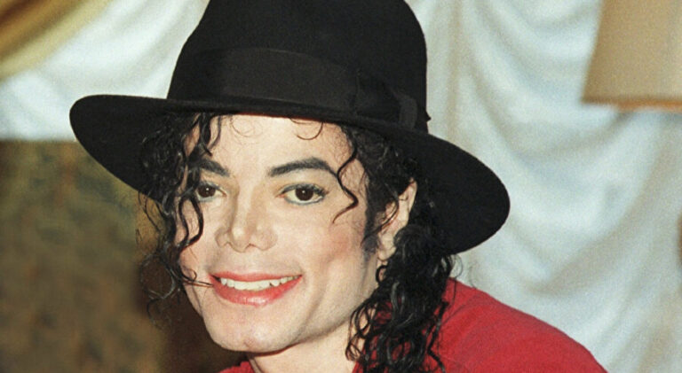 Dünya bunu konuşuyor: Michael Jackson’a ait belge satışta