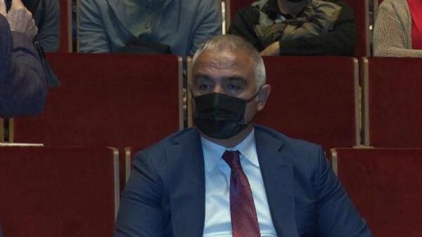 Bakan Ersoy AKM’deki Mozaik konserini izledi