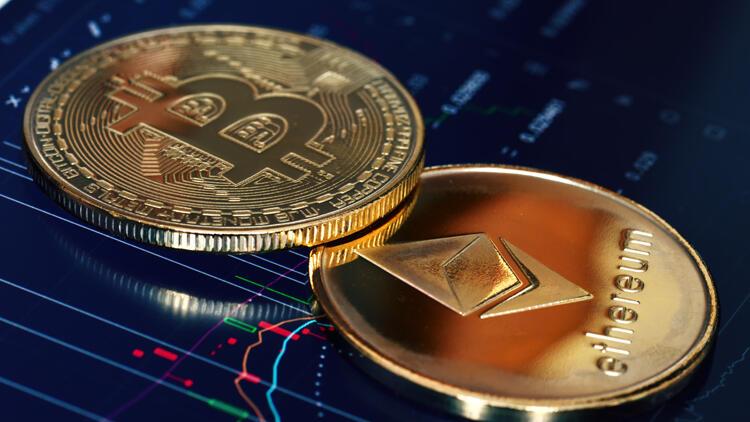 Bitcoin rekora koşuyor! Kripto paralarda neler oluyor?
