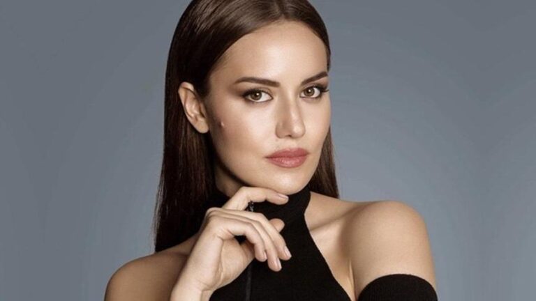 Fahriye Evcen deri pantolonuyla sosyal medyayı salladı!