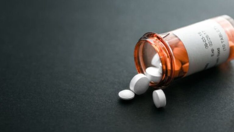 Çin’den umutlandıran ilaç açıklaması: “Tüm varyantlara karşı etkili”
