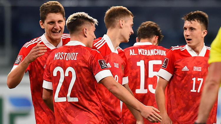 Rusya, Güney Kıbrıs’ı 6 golle geçti