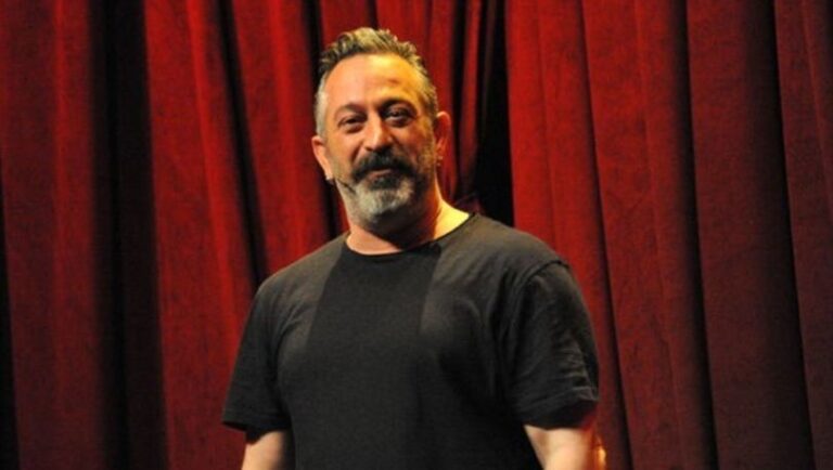 Cem Yılmaz’dan yeni yıla özel stand-up gösterisi
