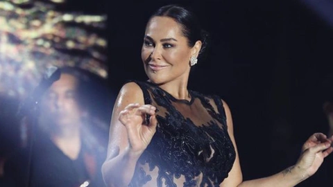 Hülya Avşar’dan simit lincine günler sonra ilk yanıt: Sakinleştiyseniz, sıra bende!