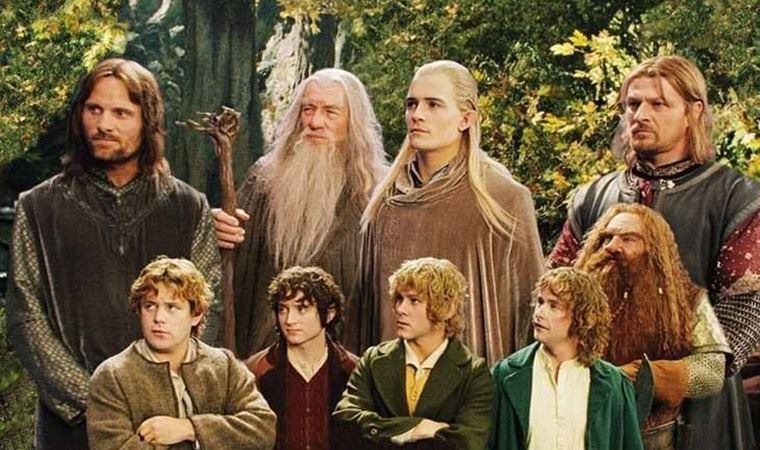 İngiltere’de çalınan Yüzüklerin Efendisi kitaplarının ilk baskısı iade edildi