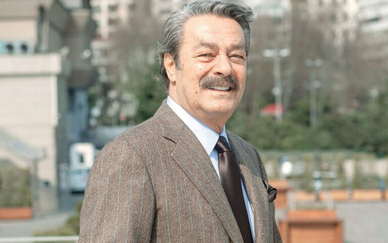 Kadir İnanır sağlığına kavuştu