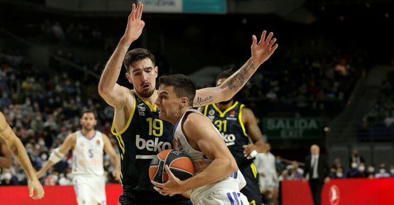 Fenerbahçe Beko lider Real Madrid’i dağıttı