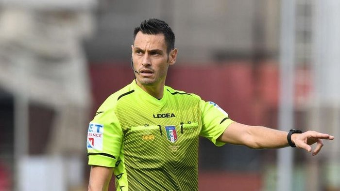 Fenerbahçe Slavia Prag maçının hakemi kim?