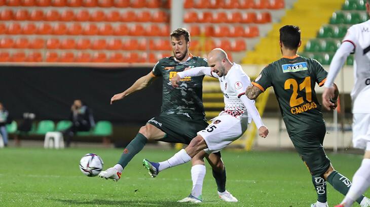 Alanyaspor, Ziraat Türkiye Kupası’nda yarı finalde! Gaziantep FK uzatmalarda yıkıldı