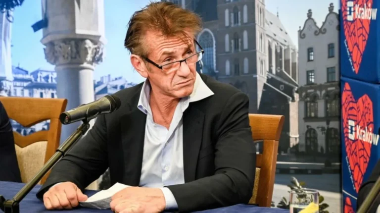 Sean Penn’den Ukraynalı mülteciler için yardım anlaşması