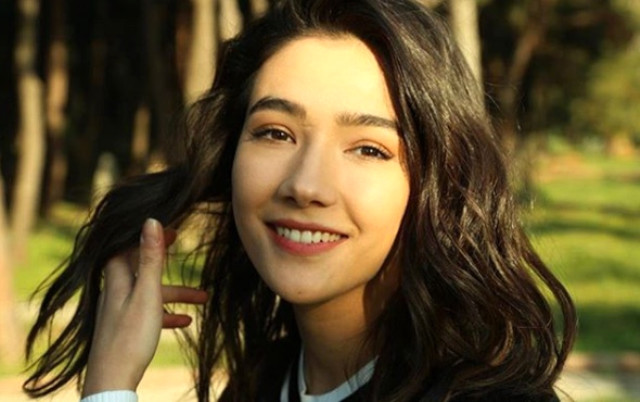 Ünlü oyuncu Aybüke Pusat katıldığı programda itiraf etti