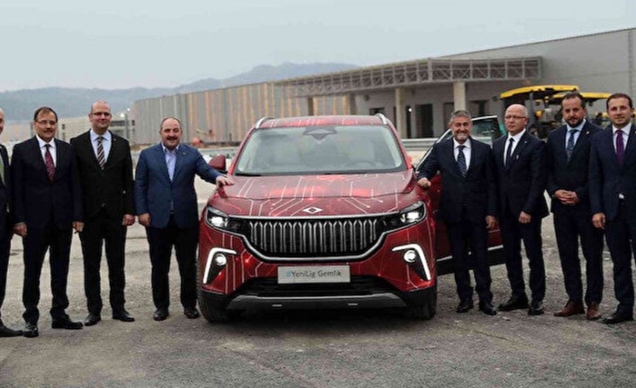 İki Bakan Togg direksiyonunda