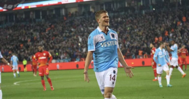 Trabzonspor Türkiye Kupası’nda avantajı kaptı