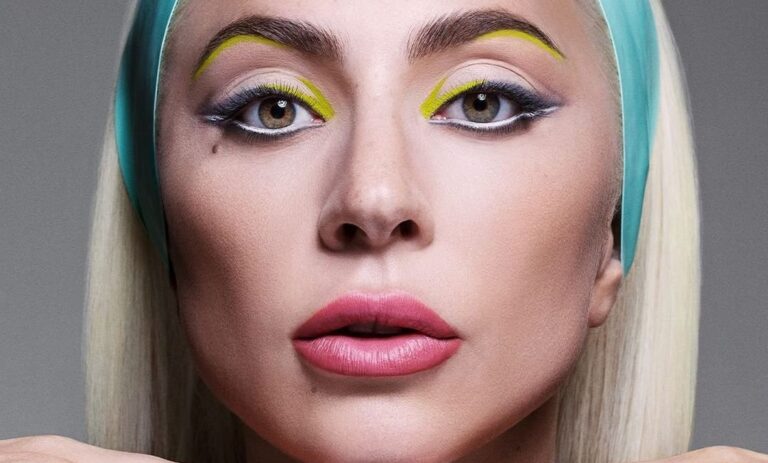 Lady Gaga Kozmetik Markasını Büyütüyor