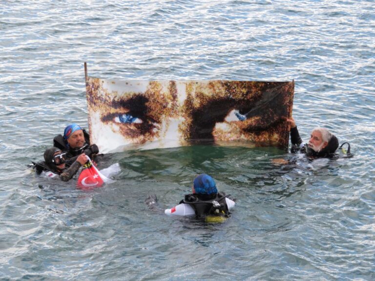 Bu aşk hiç bitmez!