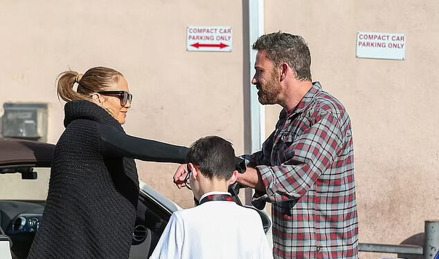 Jennifer Lopez ve Ben Affleck’in aşk dolu anları