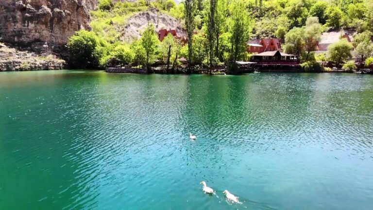 Yavaş şehir ‘Yedigöller’den büyüleyici manzaralar