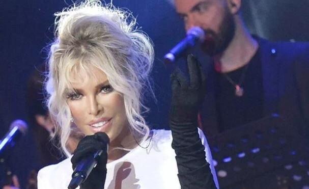 Ajda Pekkan: Sahne bir illüzyon şovu