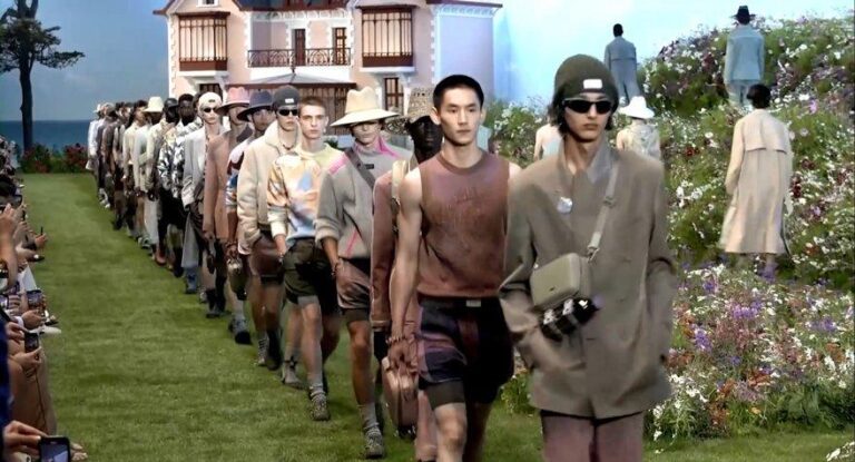 Moda devi Dior, Türk kumaşı Kutnu’yu tercih etti