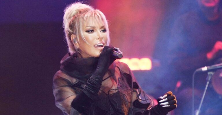 Ajda Pekkan: Hepiniz Ajda kuşağısınız