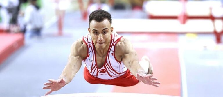 Adem Asil ve Muhammet Karavuş’tan altın madalya