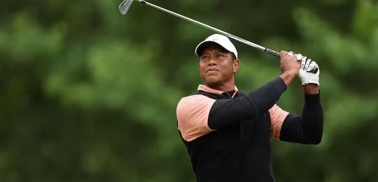 Marka anlaşmalarıyla milyarderler listesine girdi