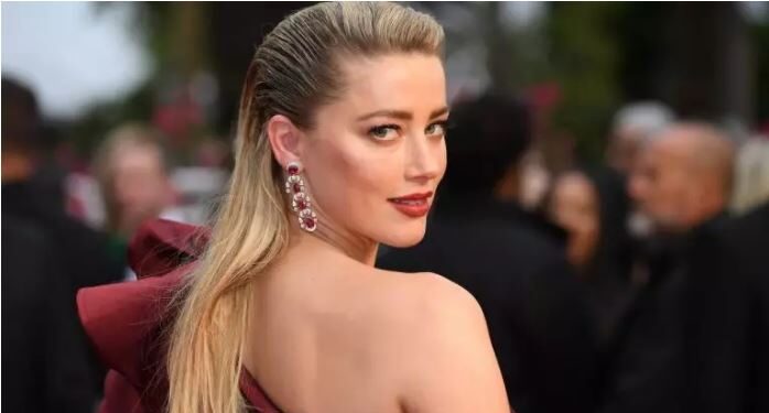 Amber Heard’den zehir zemberek sözler…
