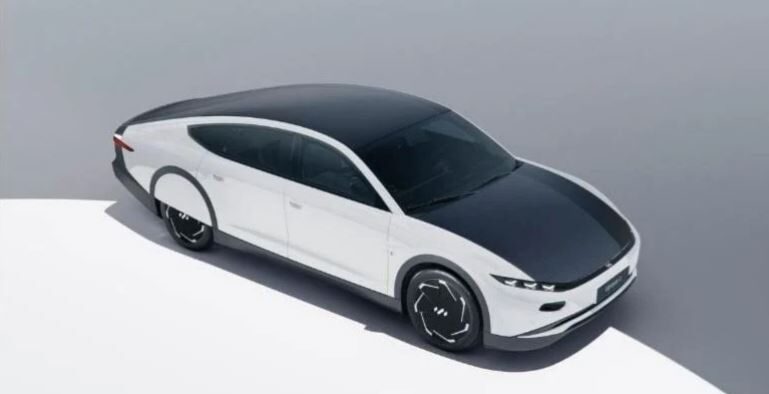 Güneş panelli araçlar 2024 yılında yollarda olabilir