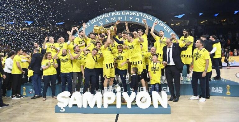 Fenerbahçe dominasyonu