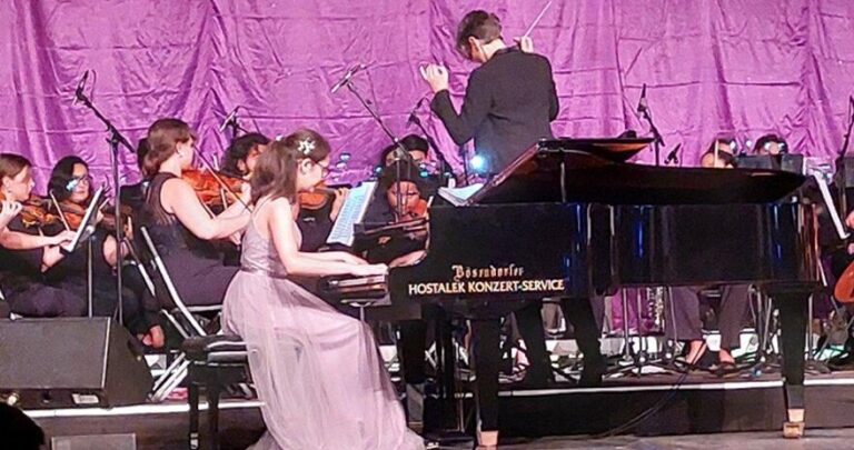 Salzburg Filarmoni’nin genç yıldızı Ayşe Cemre Ağırgöl