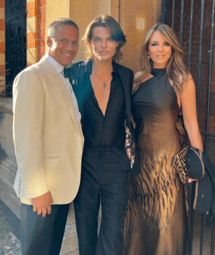 Elizabeth Hurley oğlunun mezuniyetinde