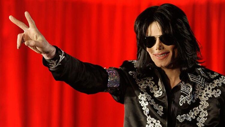 Yanlış vokal iddiaları nedeniyle Michael Jackson şarkıları yayıncılardan kaldırıldı