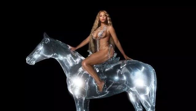 Beyonce yeni albümü ‘Renaissance’ için müstehcen poz verdi