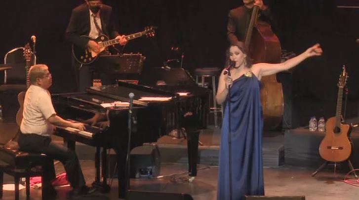 Pink Martini İstanbul’da konser verdi