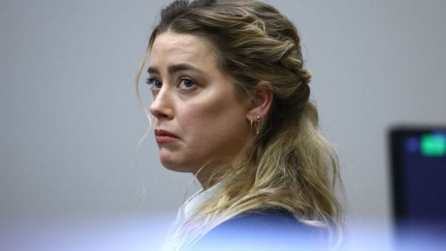 Amber Heard olaylı davanın avukatını değiştirdi