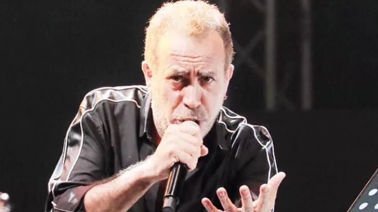 Yağmur altında Haluk Levent coşkusu