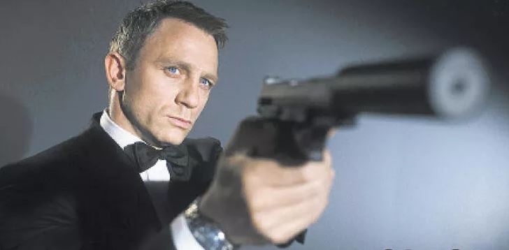 James Bond 2037’ye kadar yaşayacak
