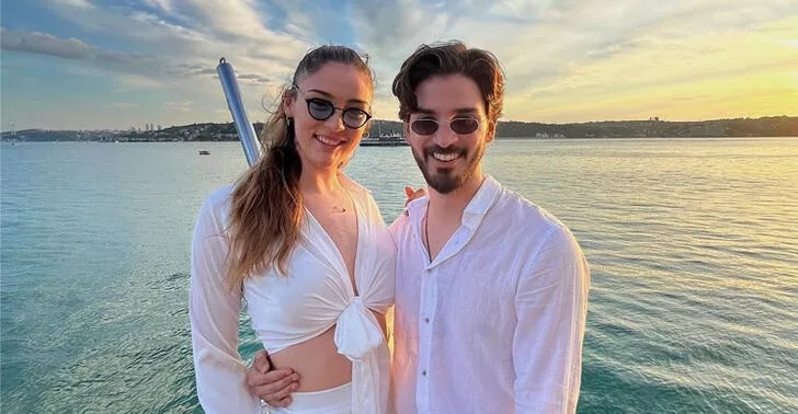 Milli voleybolcu Zehra Güneş’ten sürpriz haber!