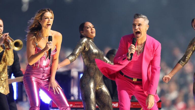 Robbie Williams’tan şarkı itirafı!