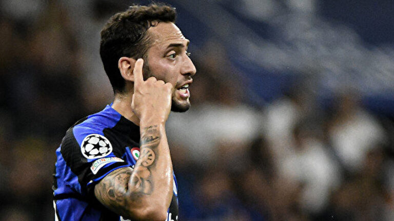 Inter’in yıldızı Hakan Çalhanoğlu’ndan Barcelona’ya klas gol
