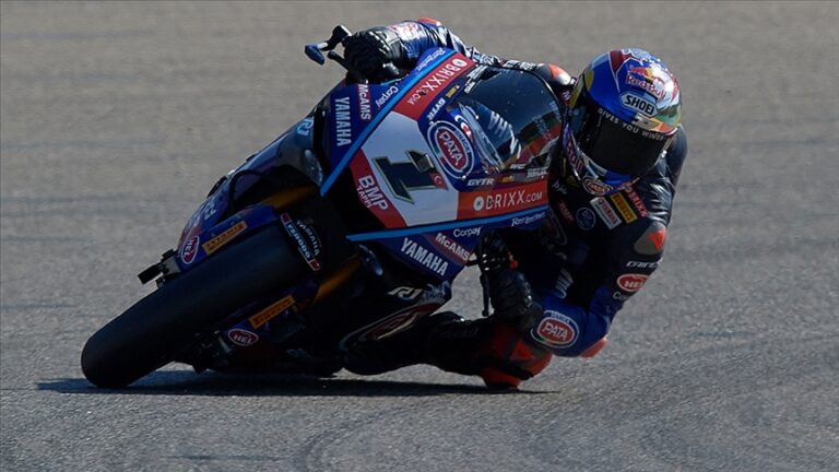 Toprak Razgatlıoğlu, Superbike Arjantin ayağının ikinci yarışında ikinci oldu