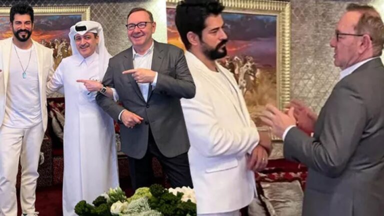 Burak Özçivit tepkiler üzerine Kevin Spacey ile olan fotoğraflarını sildi!