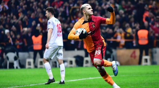 Ümraniyespor karşısında çok zorlanan Galatasaray’da sahneye yıldız isim Mauro Icardi çıktı