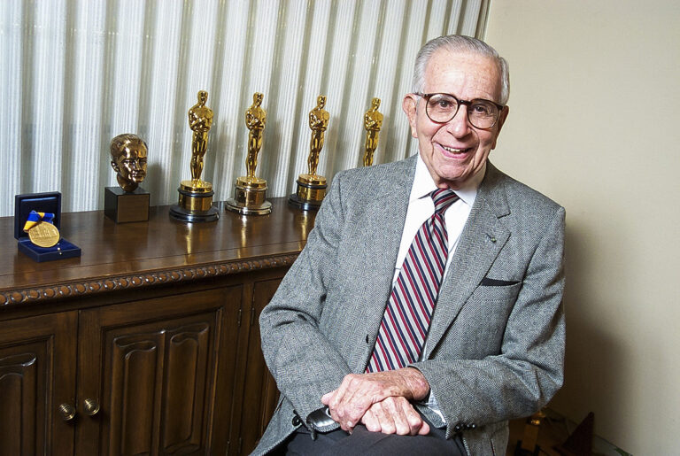 Oscar ödüllü yapımcı Walter Mirisch hayatını kaybetti