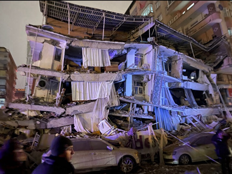 Yabancı uzmanlar Türkiye’deki deprem felaketini değerlendirdi: Bunun eşi benzeri yok